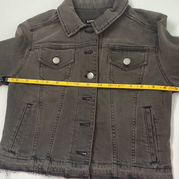 Express Women’s Long Sleeve Black Distressed Denim Button Up Jacket Size XS - Picture 9 of 9